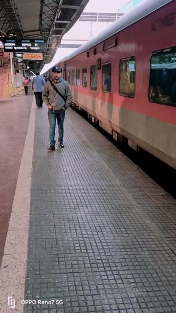 @हि-माल ठकुरी