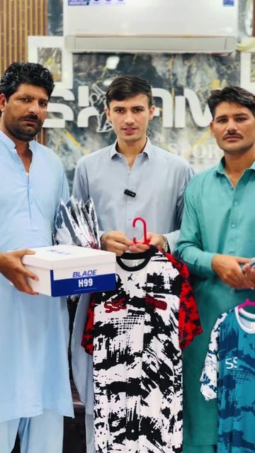 @Shams Sports & Collection