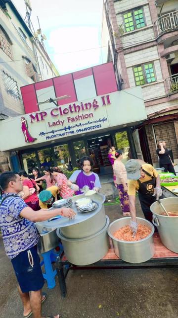 @Mp Clothing