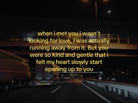 @🎧