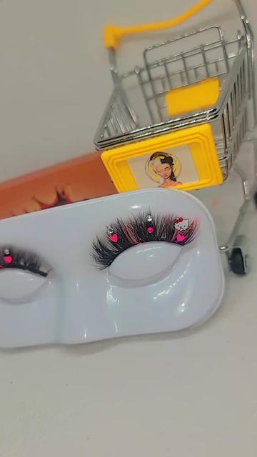 @Lareyias Luxury Cosmetics ✨