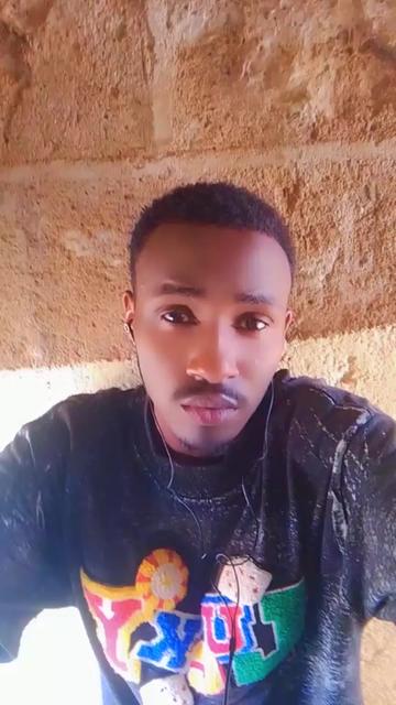 @LOVY MASHAIRI المنصور