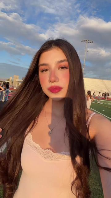 @Luna Parra