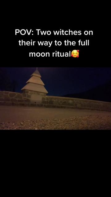 @🌛MoodyMoonMama🌜