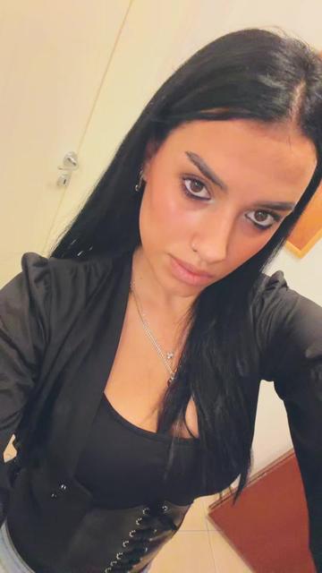 @Victorious__00
