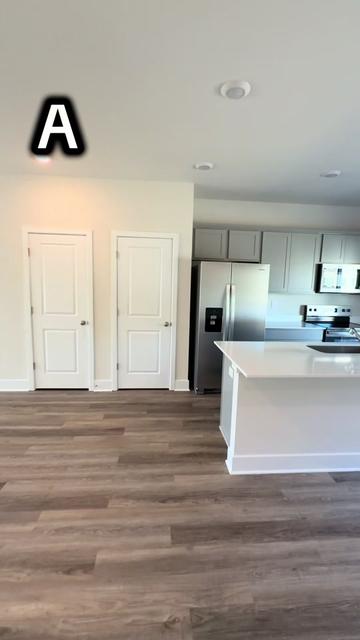 @Candess Correll, DMV REALTOR