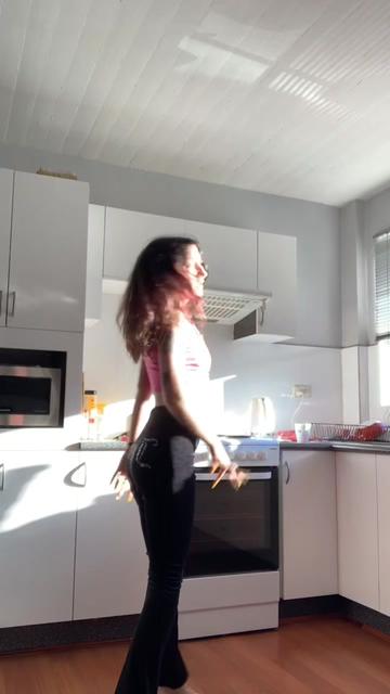 @🧚&zwj;♀️