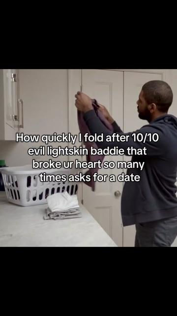 @🧙🏿♂️
