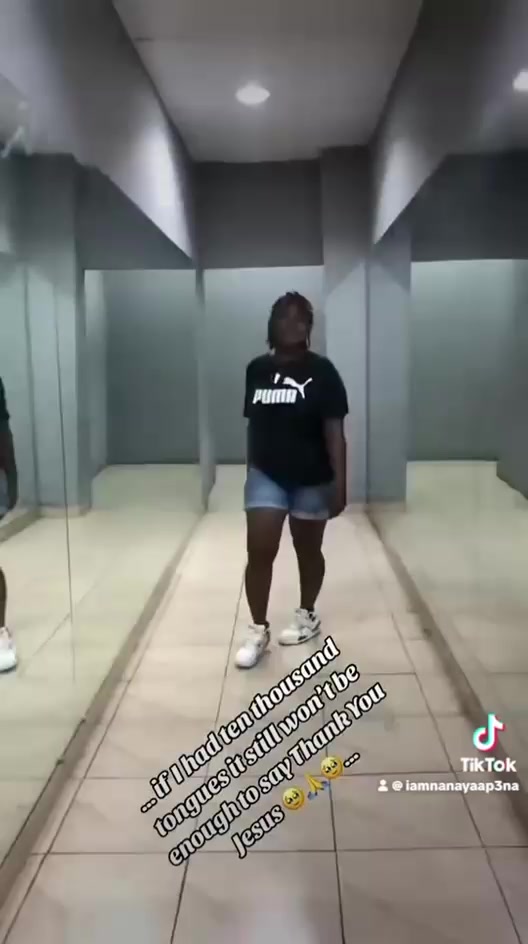 @Nana Yaa
