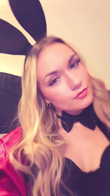 @hannahlybrand
