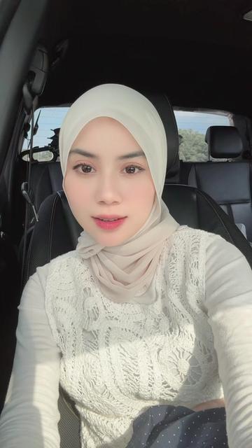 @zafinaz10