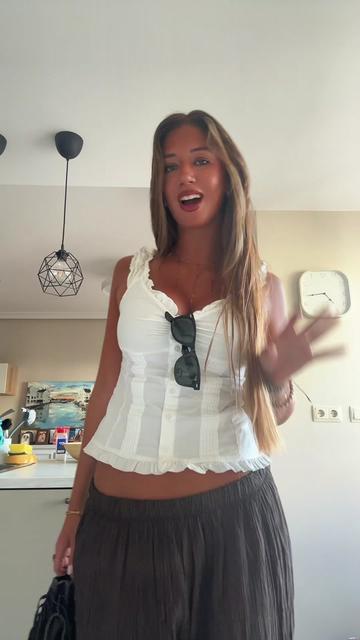 @anitarm_