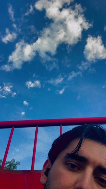 @alipacha_