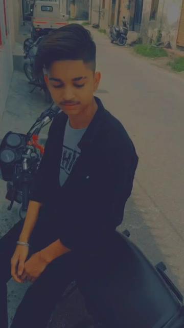 @ਅਭੀ ਵਰਮਾ,,☺️☺️😘😍😍