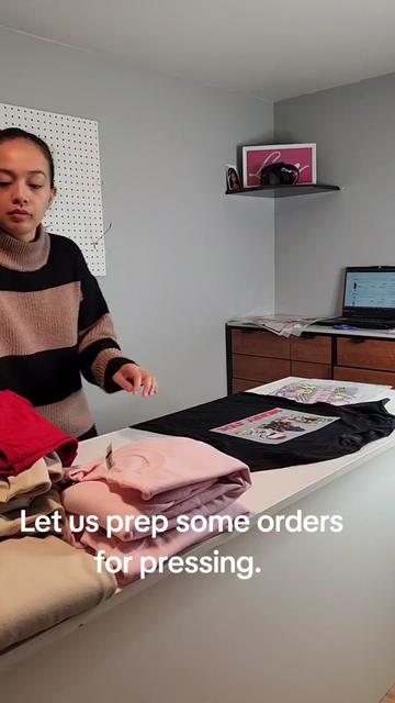 @Kelsyandco
