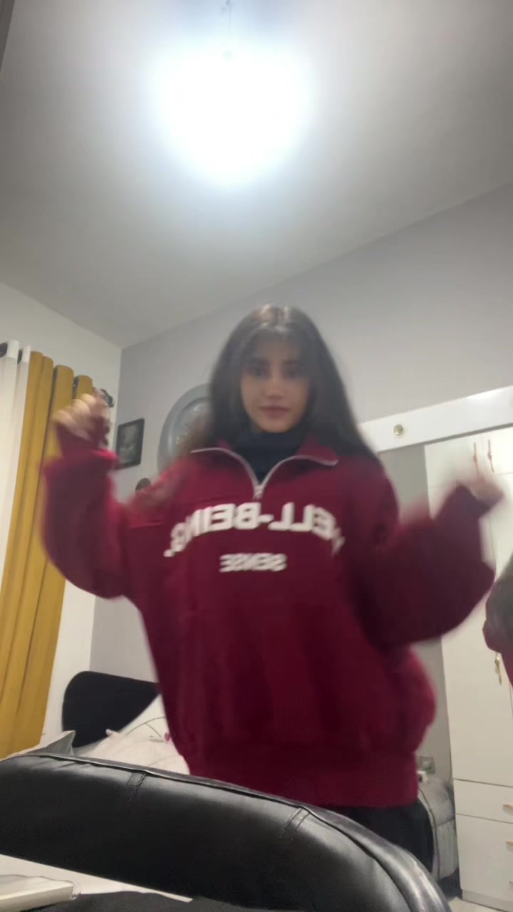 @Elina