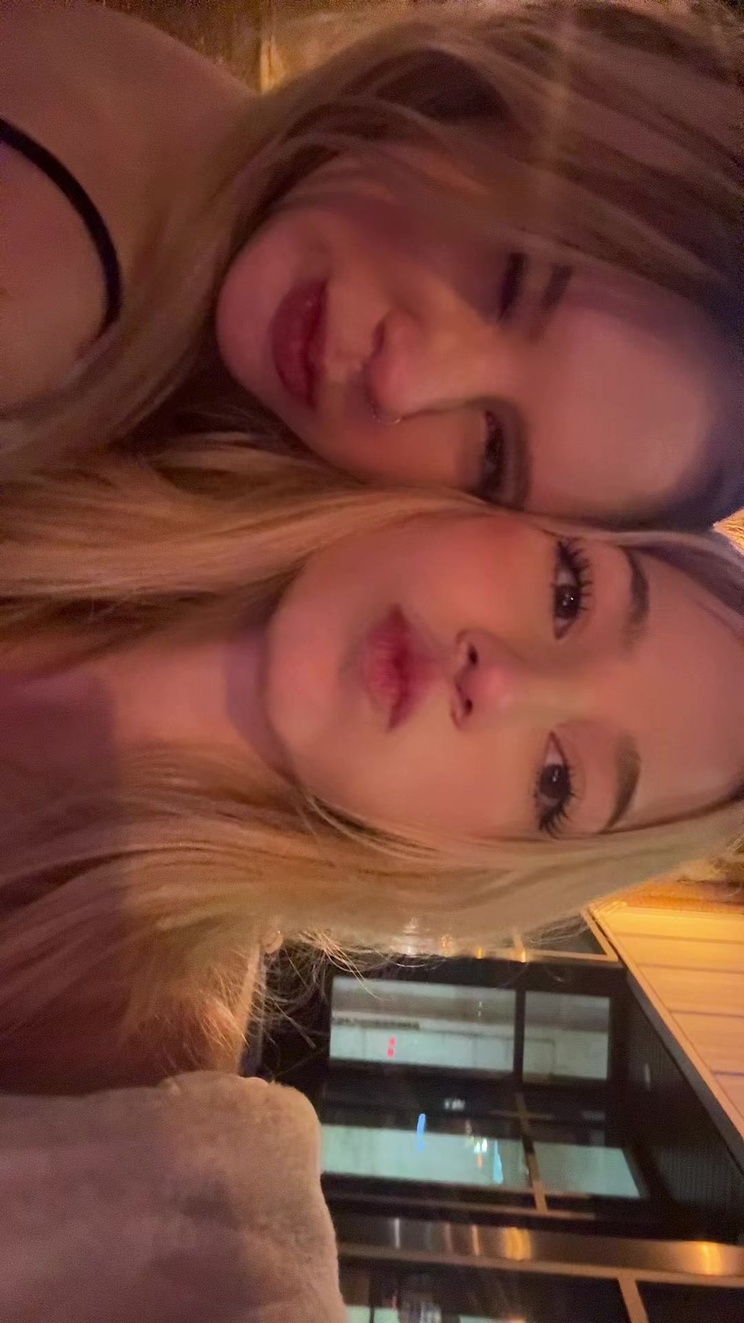 @angiedemko1