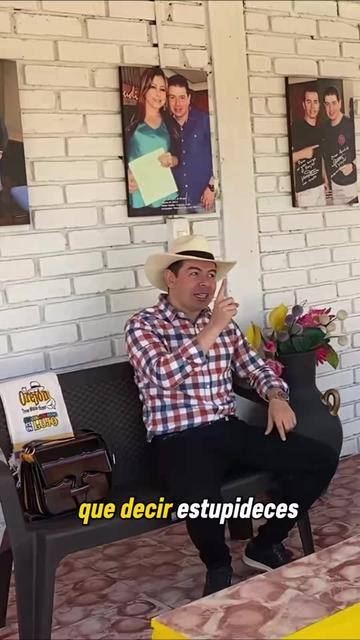 @El Orejon Trovador