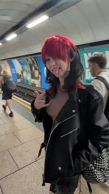 @emokitten