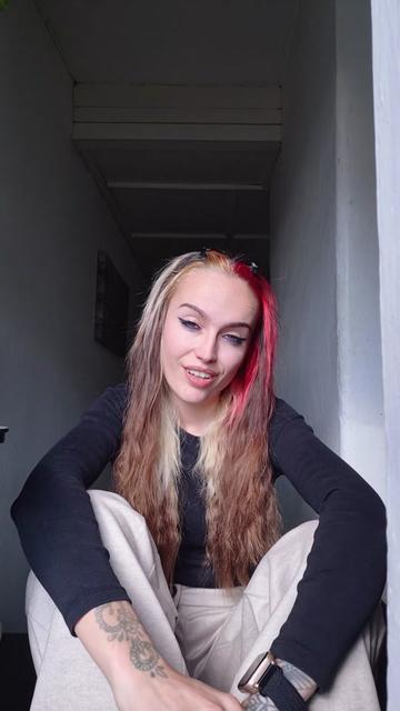 @Marie Oláhová