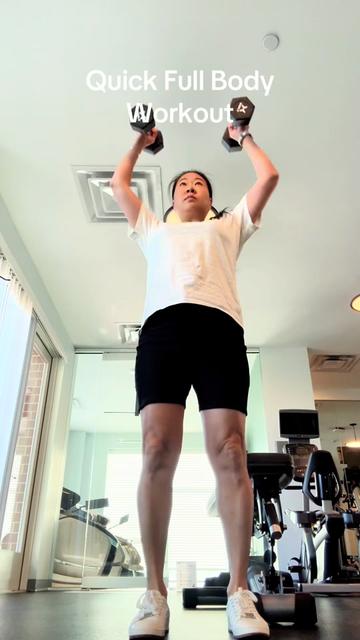 @fitnwellusa