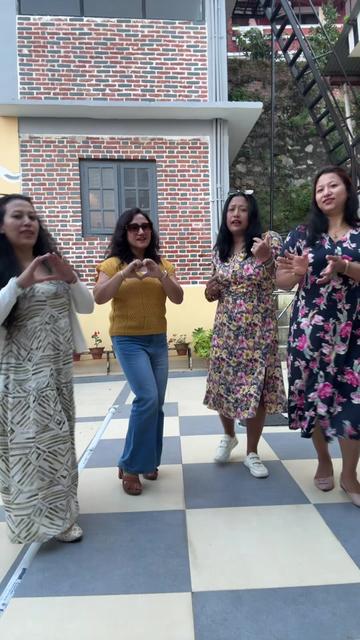 @rosey