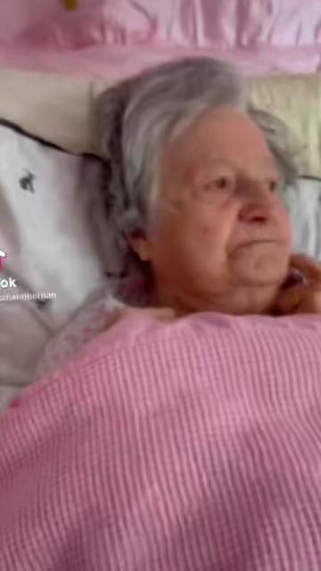 @Dan And Her Nan