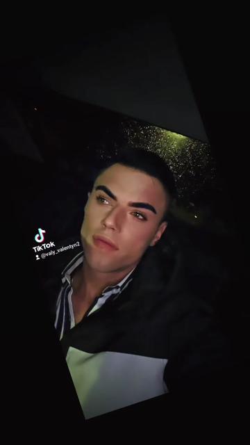 @vali🇷🇴🇷🇴