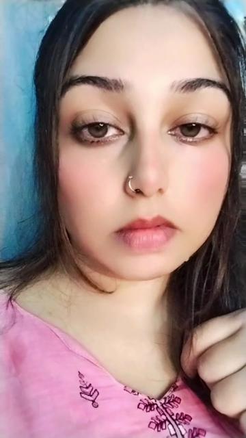 @Neha Live