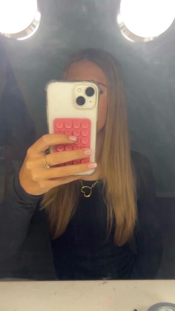 @𝐄𝐬𝐦𝐞𝐞𝐒𝐩𝐚𝐦