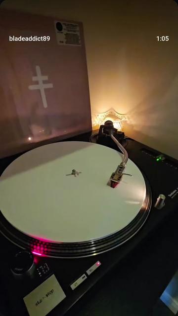 @MONDO89