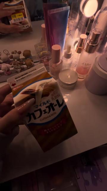 @⋆꙳𝜗𝜚꙳.*