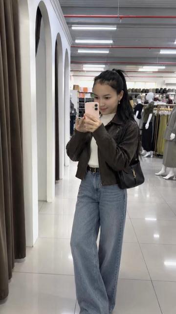 @elya.nora099