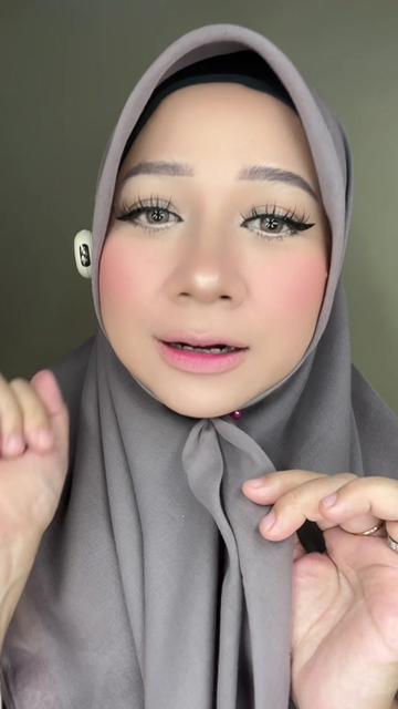 @Anis Yunia Akbar (AYA)