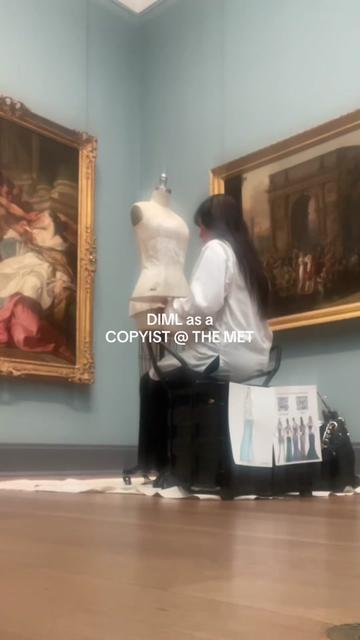 @Annabelle | Fashion Designer
