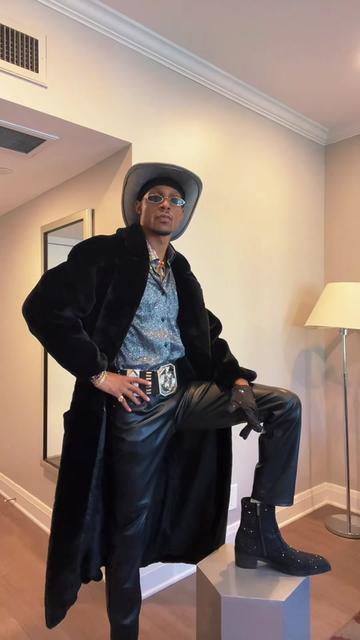 @JAHNI &bull; NIYCHAEL JACKSON