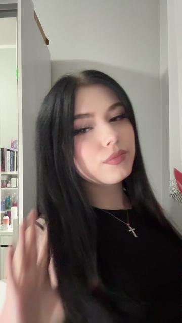 @greta | ig: hrabianietoperz