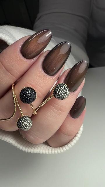 @ViolaViolett_NailArtist
