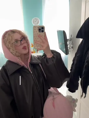 @рия вэсликс <33