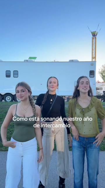 @𝑳𝒐𝒍𝒂 𝒊𝒏 🇨🇦