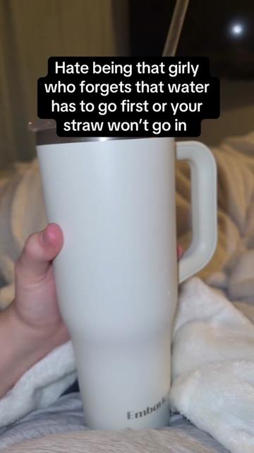 @Lizzy_Brown