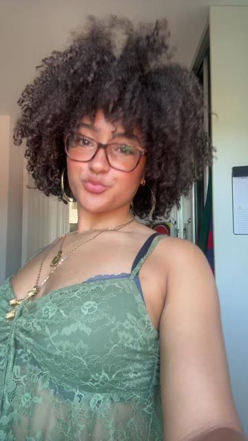 @yasi b🔥