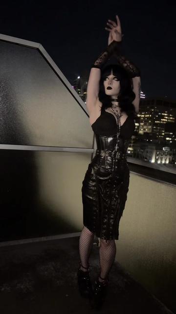 @𝕭𝖊𝖝