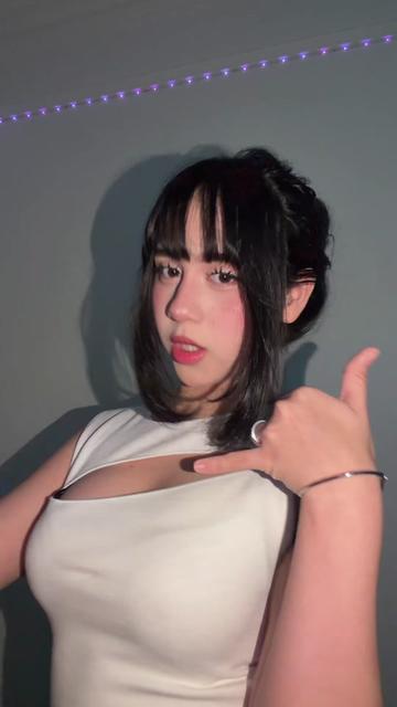 @๐๐ข๐ญ๐ฐ ๐ค๐ฉ๐ข๐ฏ ๐