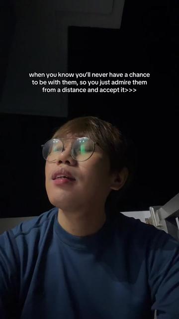 @dee🦋