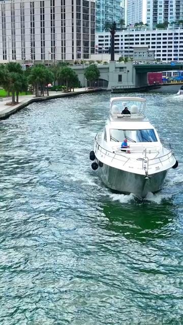 @Donaldson Yachts 🇺🇲
