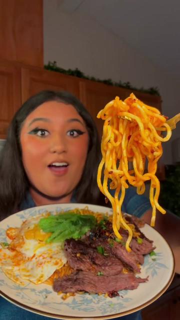 @LATINA FOODIE LA