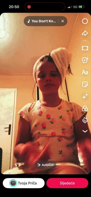 @Lena