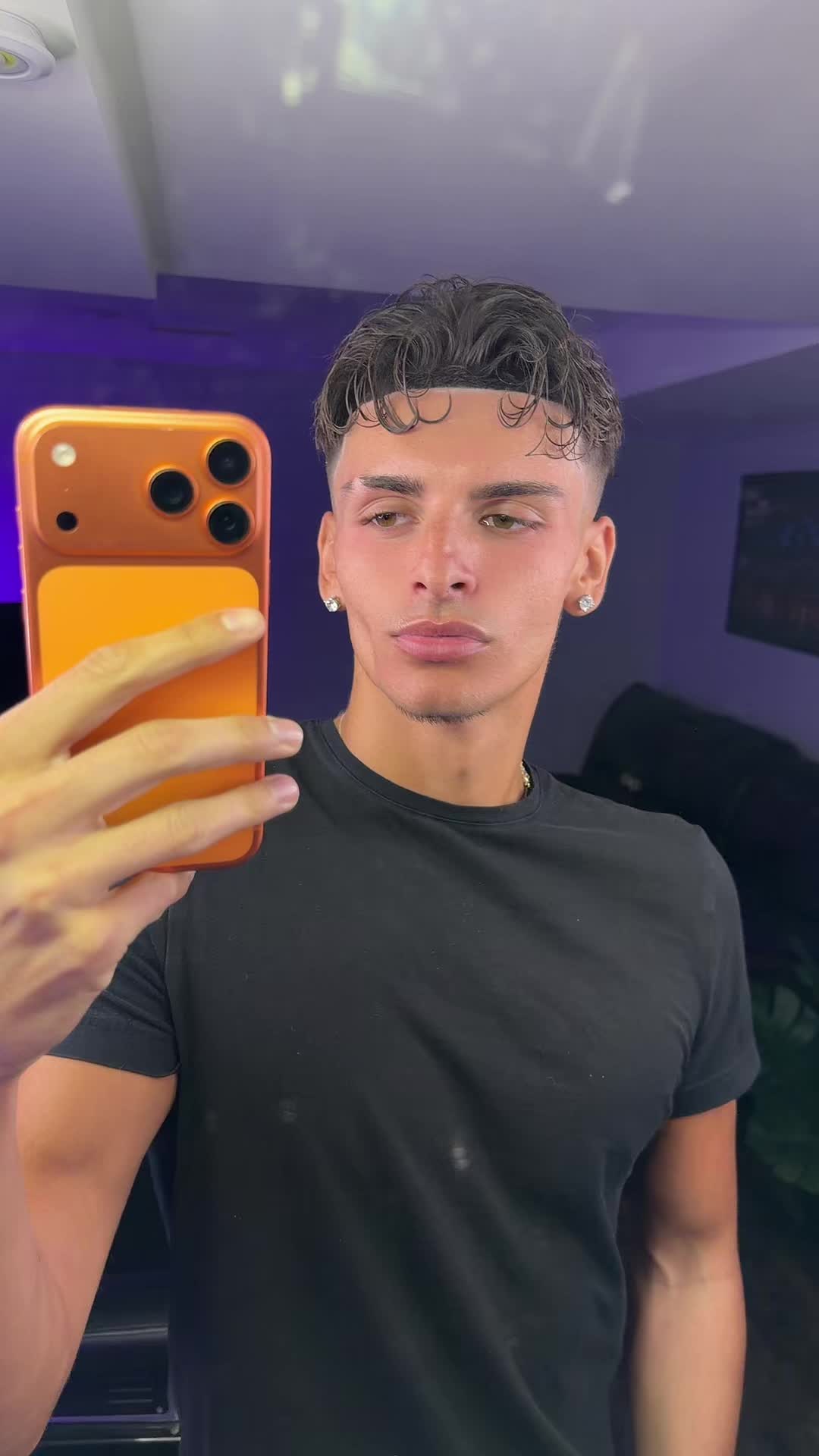 @chris.nikoo