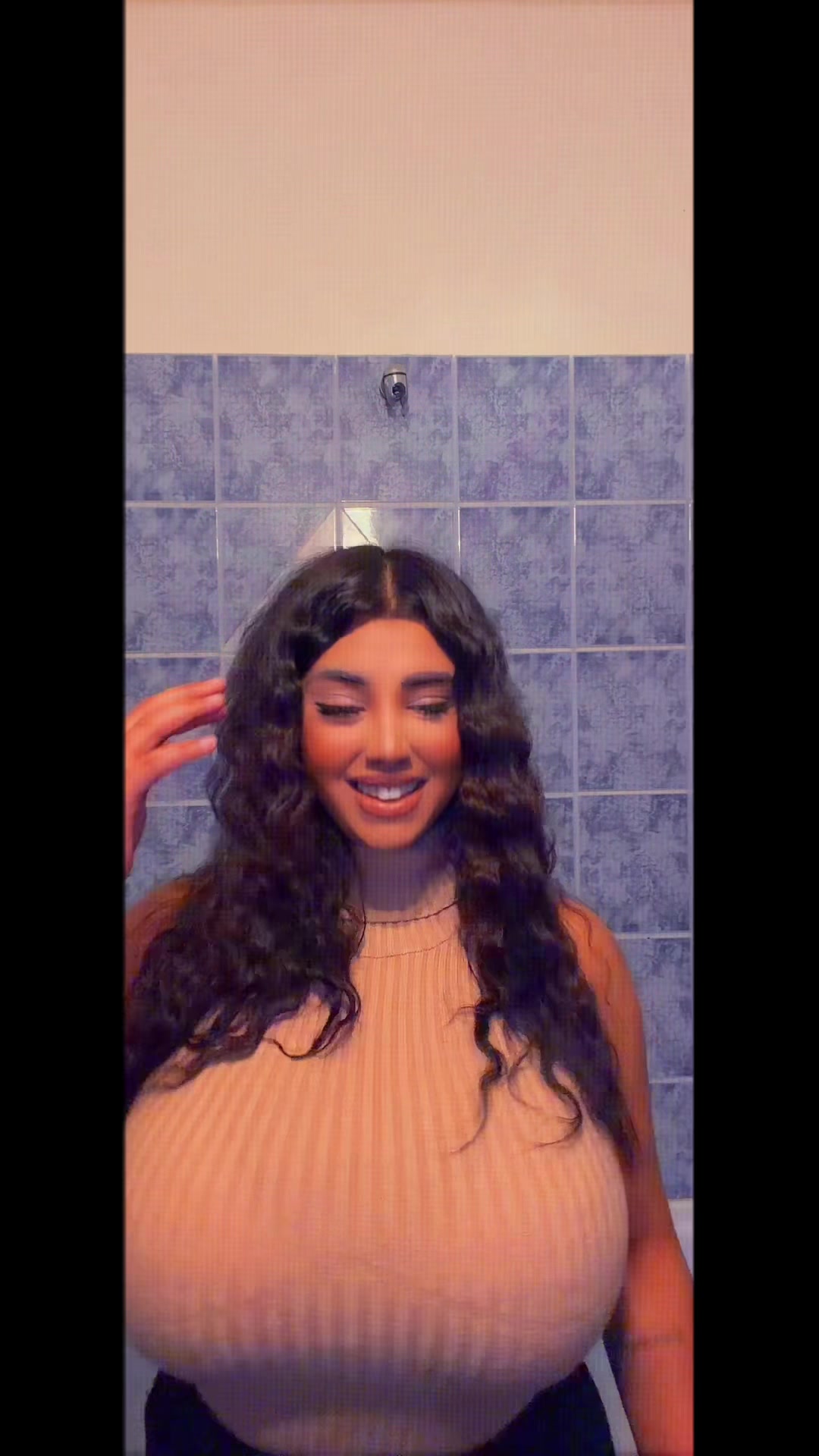 @Amina Noir 🖤✨